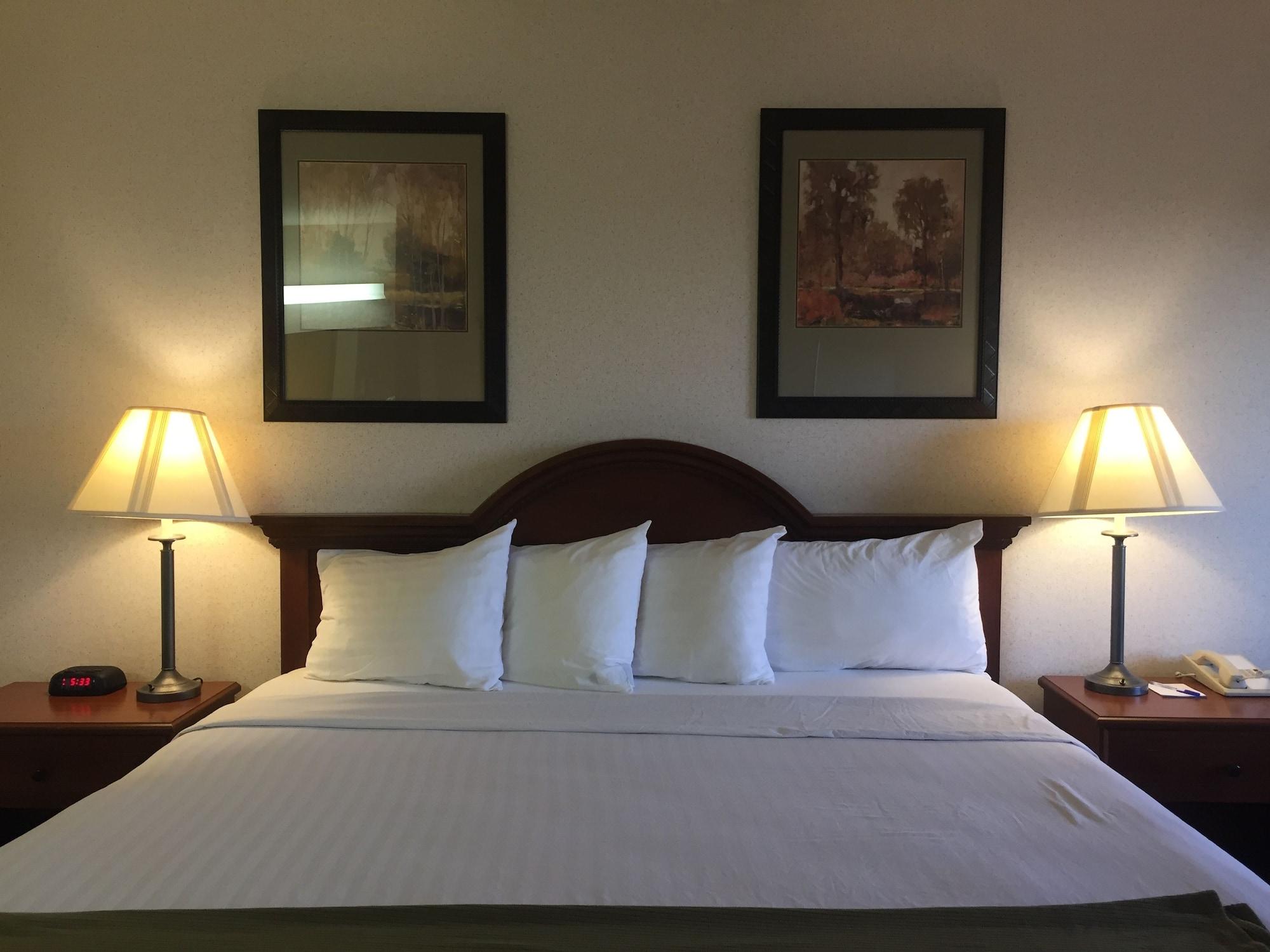 Quality Inn & Suites Willows Ngoại thất bức ảnh