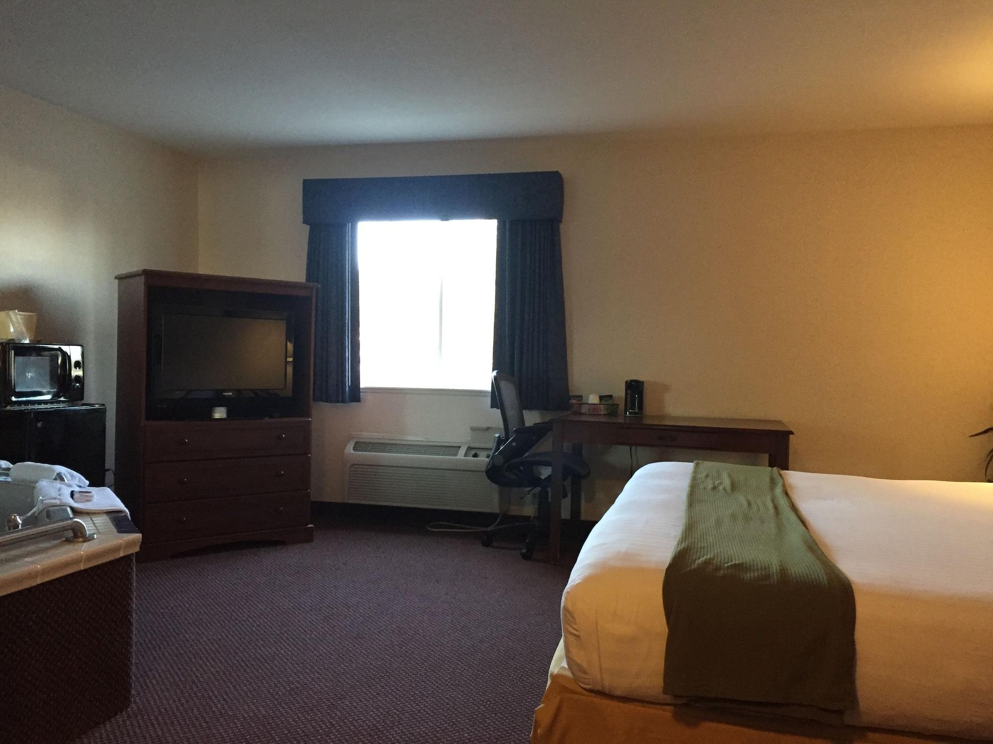 Quality Inn & Suites Willows Ngoại thất bức ảnh